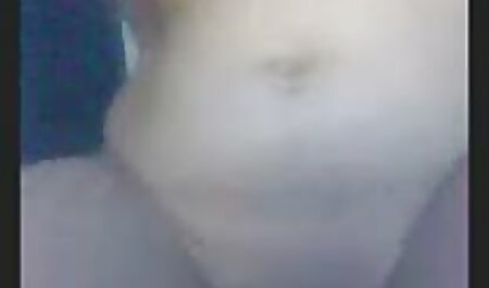ورزش در جوراب ساق بلند نشان دادن لباس زیر زنانه فیلم سوپر افغانی جدید سکسی او