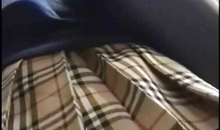 فاحشه با پاهای انگشت جلوی وب فیلم افغانی سکس کم پخش شد