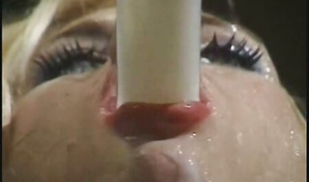 بانوی سوپرسکس افقانی جوان در ازای آن سفر كرد و در عوض سكس داغ گرفت